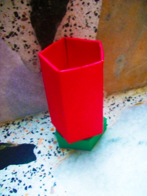 Twist jar